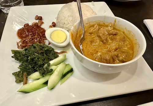 Batik Malaysian Indonesian Cuisine & Bar